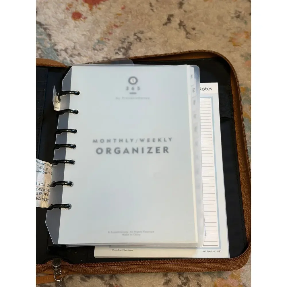 FranklinCovey 365 Leather Zip Organizer Planner Binder Size 5 Classic Undated